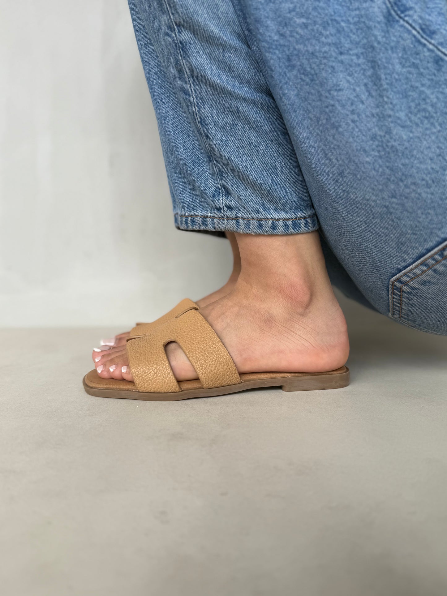 14024-Sandalias Planas de Mujer Tipo Slide