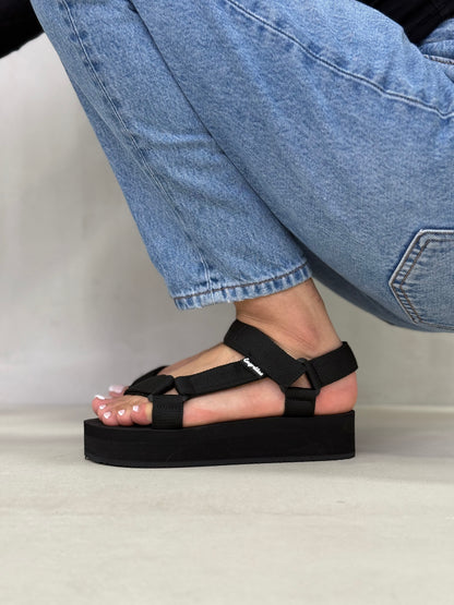 14055 - Sandalias Rosadas con Plataforma