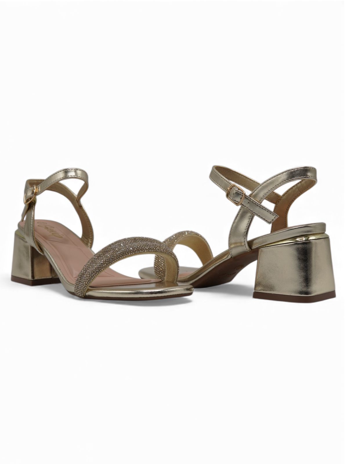 14338 – Sandalias doradas con brillantes y tacón cuadrado para dama