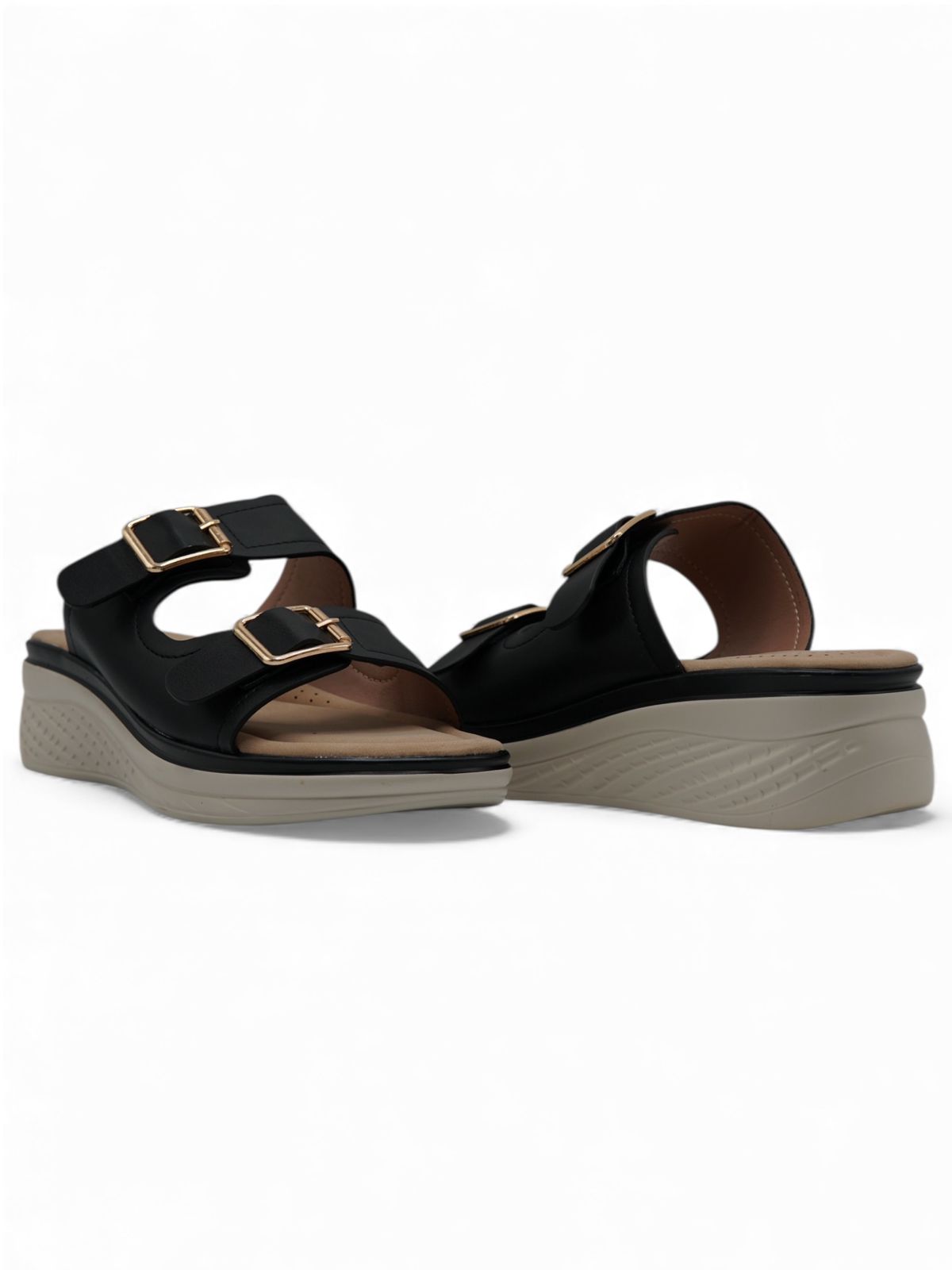 14365 – Sandalias con plataforma y hebillas doradas color negro para dama