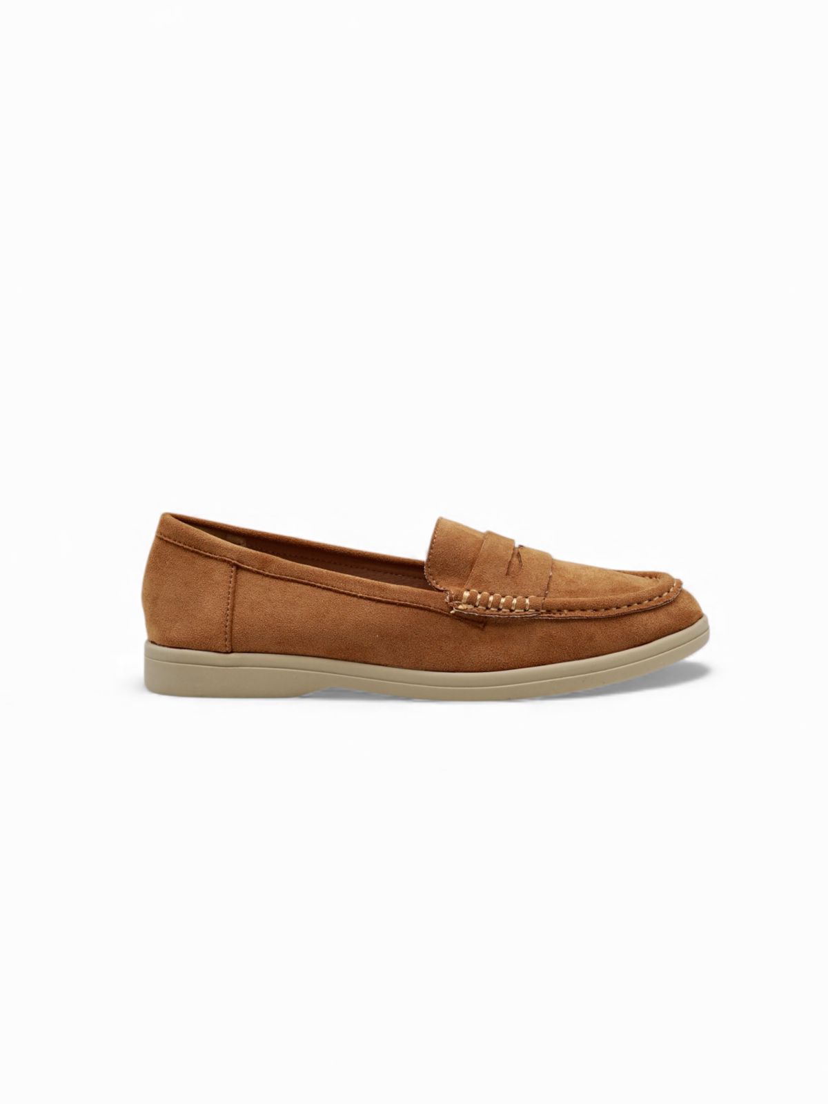 14451 – Mocasines Camel de Gamuza con Suela Beige