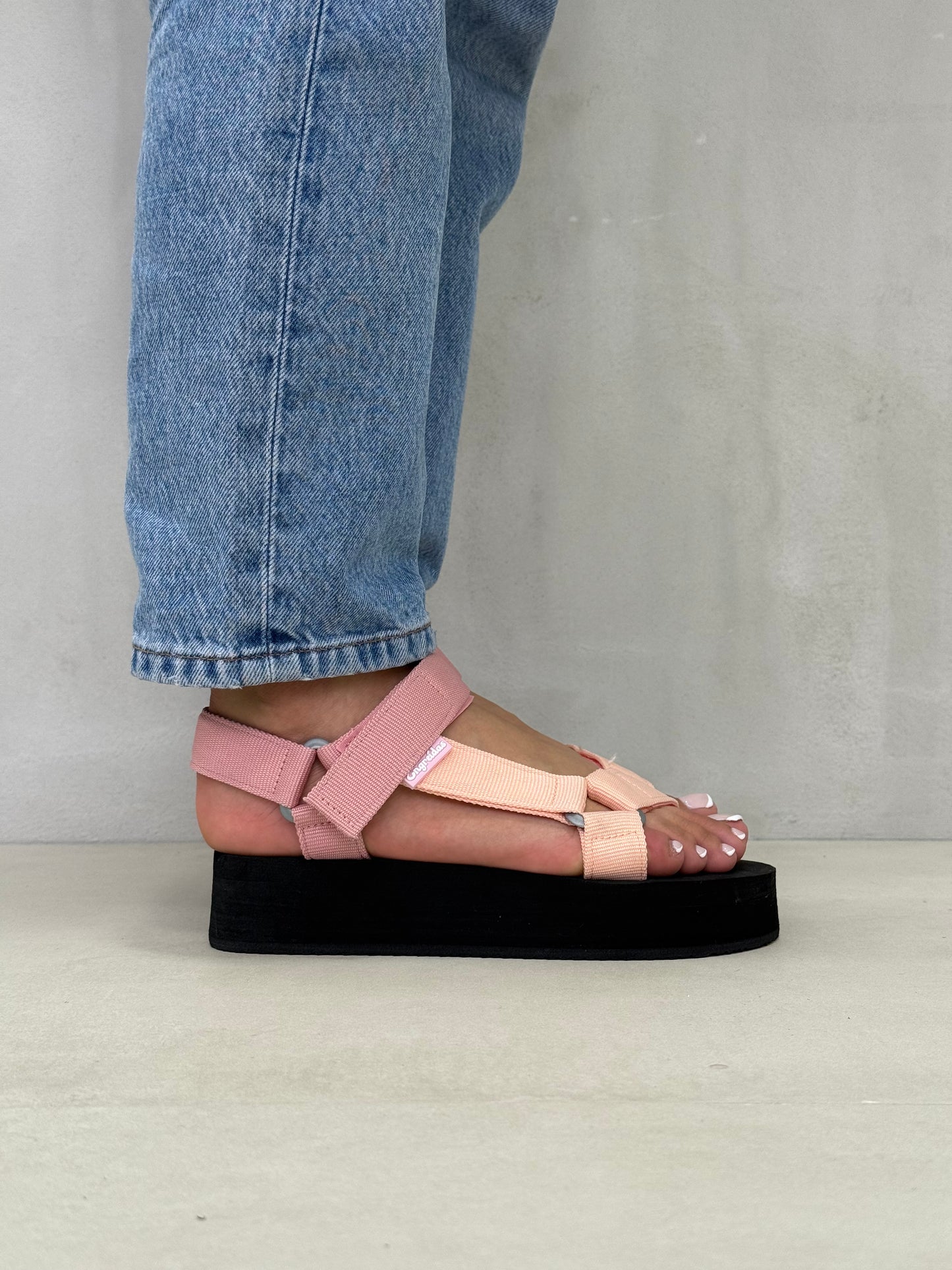 14057 - Sandalias con Plataforma