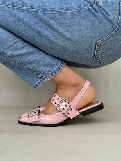 14094 - Zapatos Planos Slingback en Charol Rosado con Hebillas