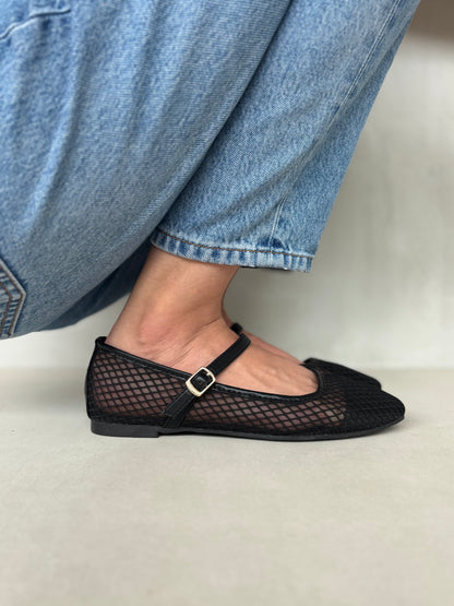 13766 - Bailarinas de Malla Negra con Hebilla