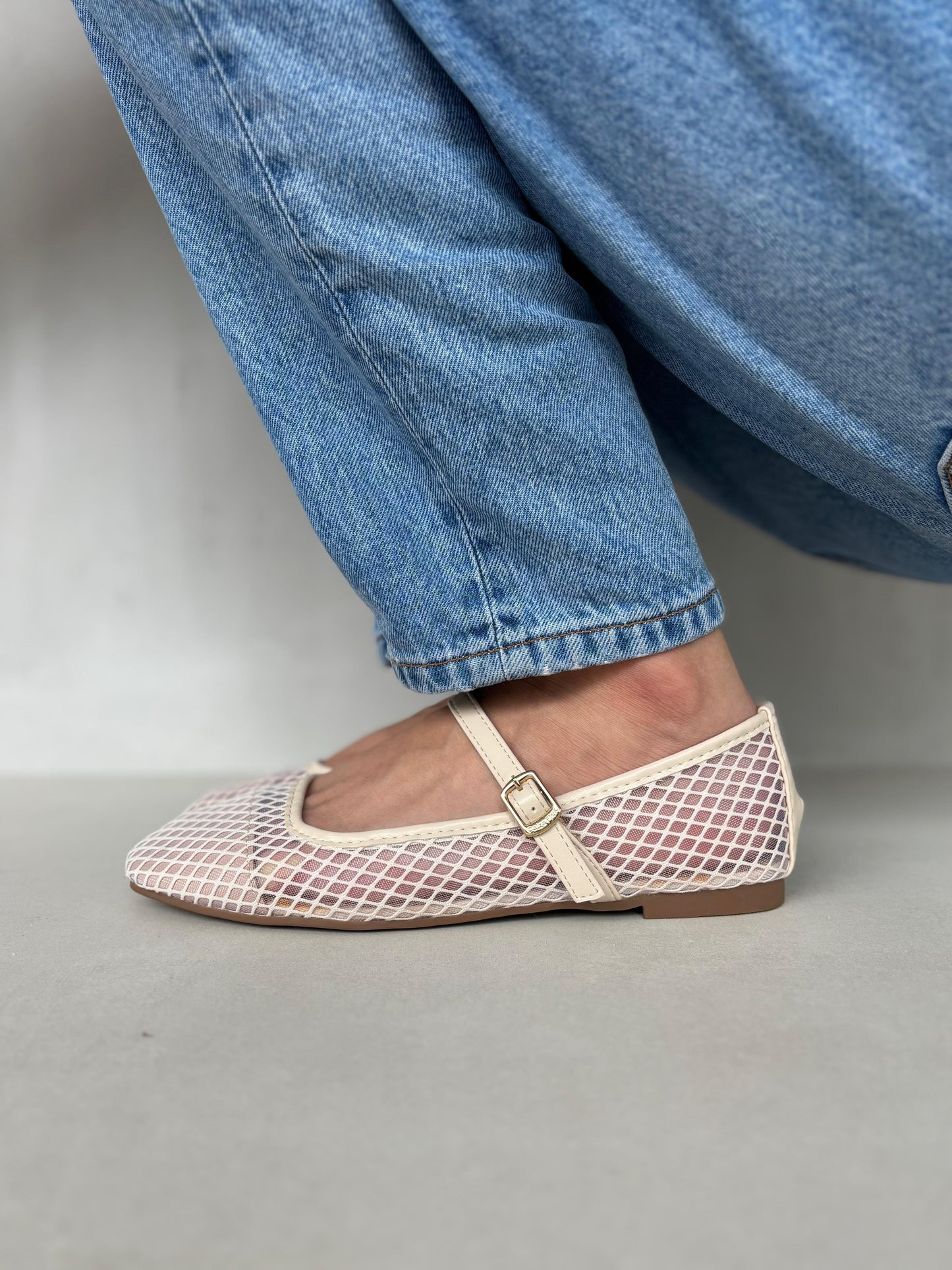 13765 - Bailarinas de Malla en Rosa con Punta Satinada