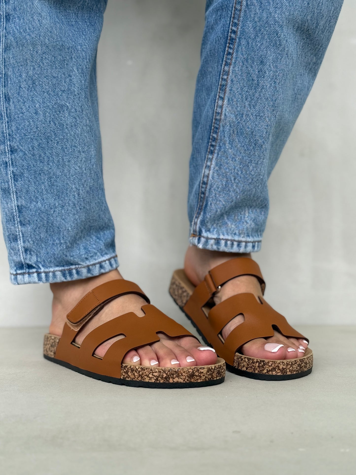 13990-Sandalias Planas de Mujer con Doble Hebilla