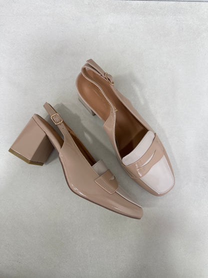 14431 – Tacones Beige y Blanco con Diseño Tipo Mocasín