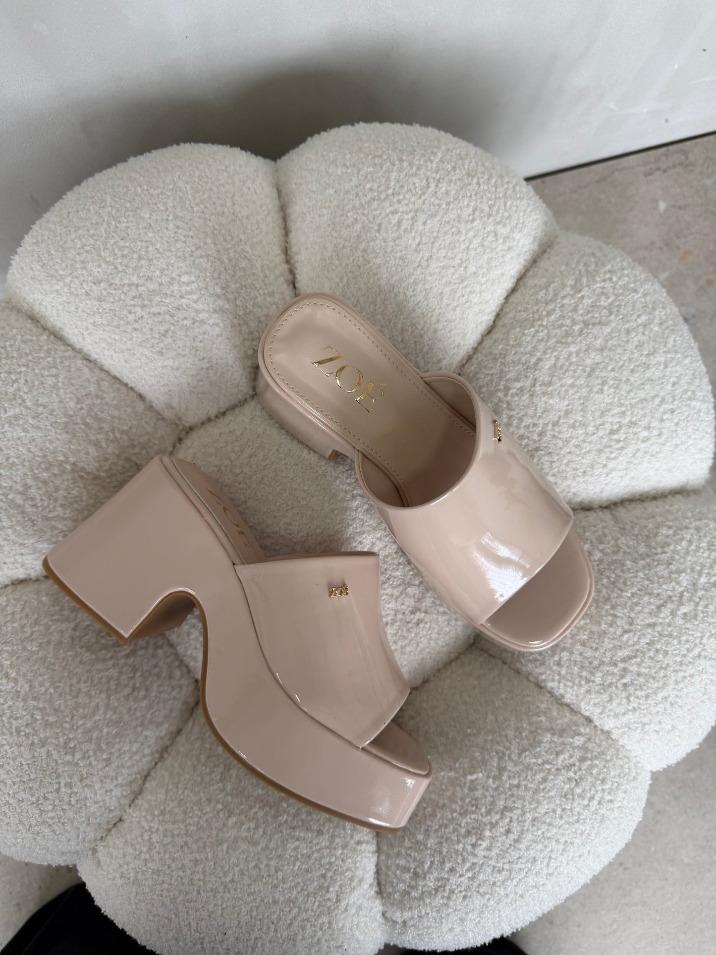 Sandalias 14916 z016 beige patent