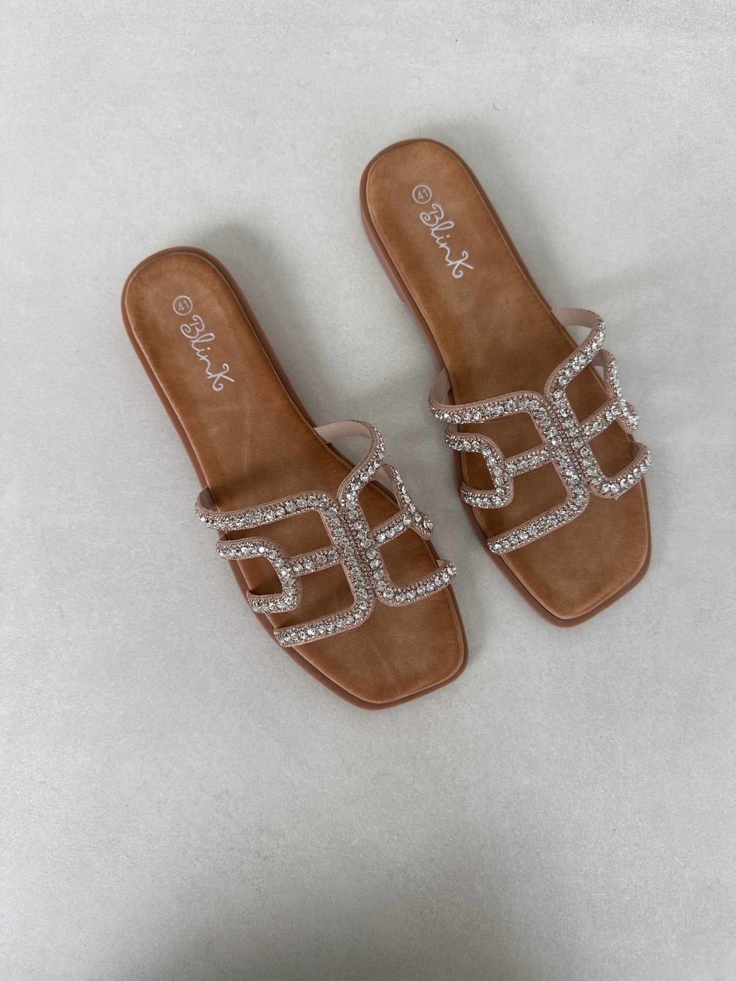 14503 – Sandalias Champagne con Brillantes y Diseño Geométrico