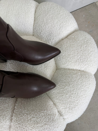 Botas 14976 café oscuro