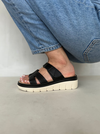 14032 - Sandalias Plataforma para Mujer en Negro con Tiras Anchas