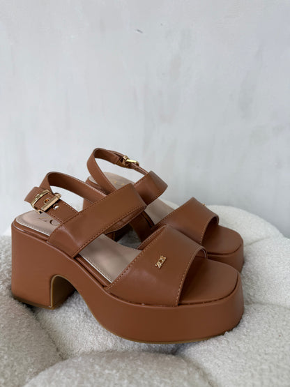 Sandalias 14915 z015 tan