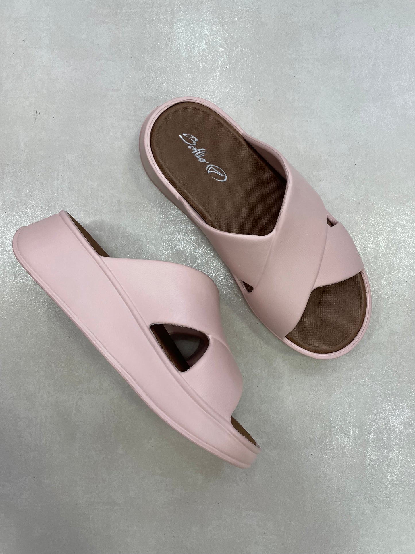 14377 – Sandalias Rosadas Tipo Slider para Dama