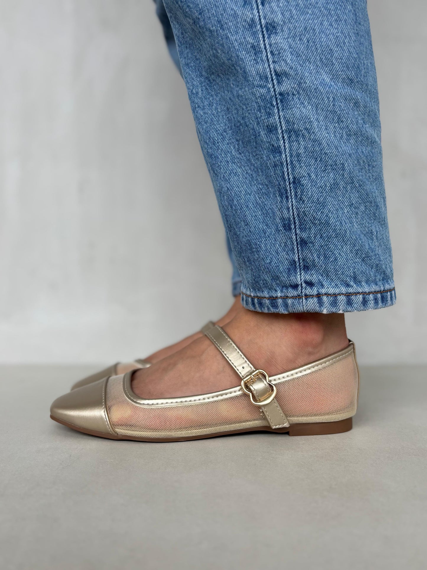 13769 - Bailarinas de Malla en Color Nude con Punta Satinada