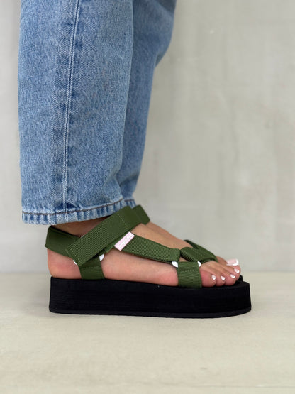 14051 - Sandalia con Plataforma