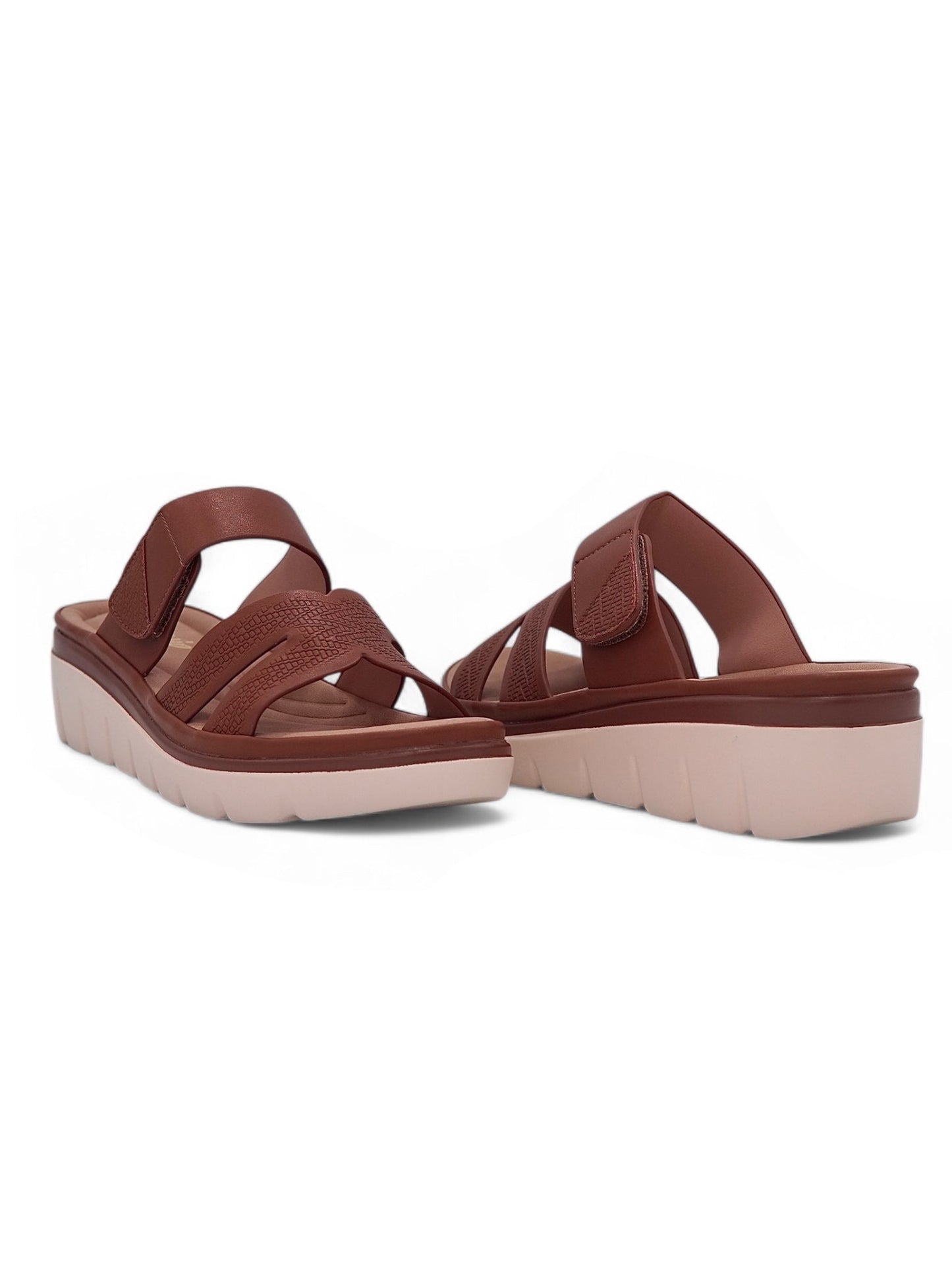 14033 - Sandalias Plataforma para Mujer en Color Terracota con Tiras Acolchadas