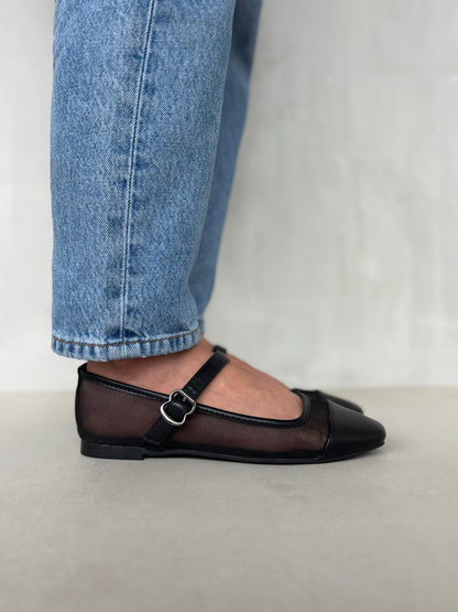 13768 - Bailarinas de Malla en Color Negro con Punta Satinada