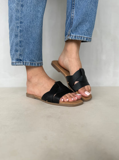 14018-Sandalias Planas de Mujer con Diseño Entrelazado