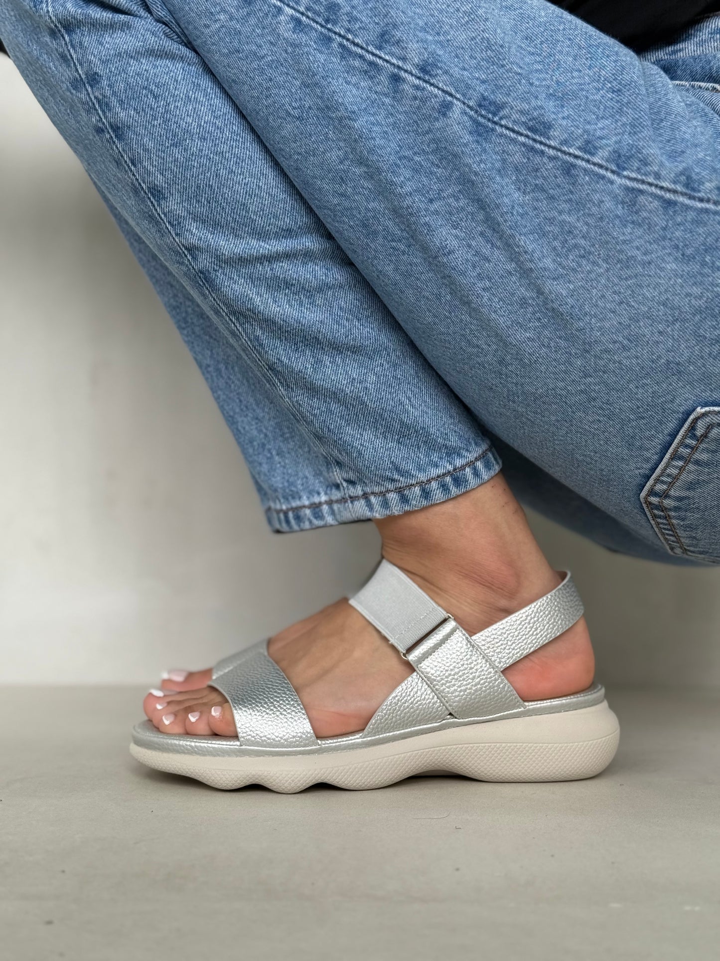 14147 - Sandalias Deportivas con Suela Anatómica