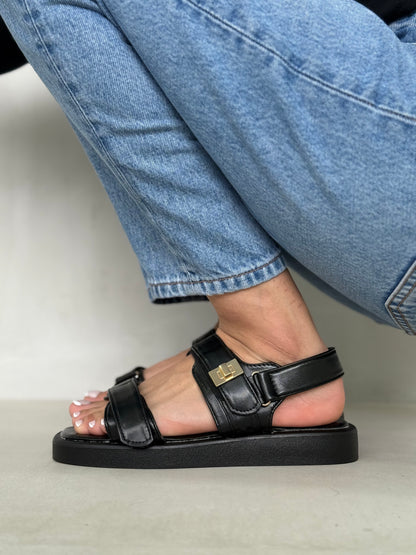 14045 - Sandalias con Velcro Ajustable