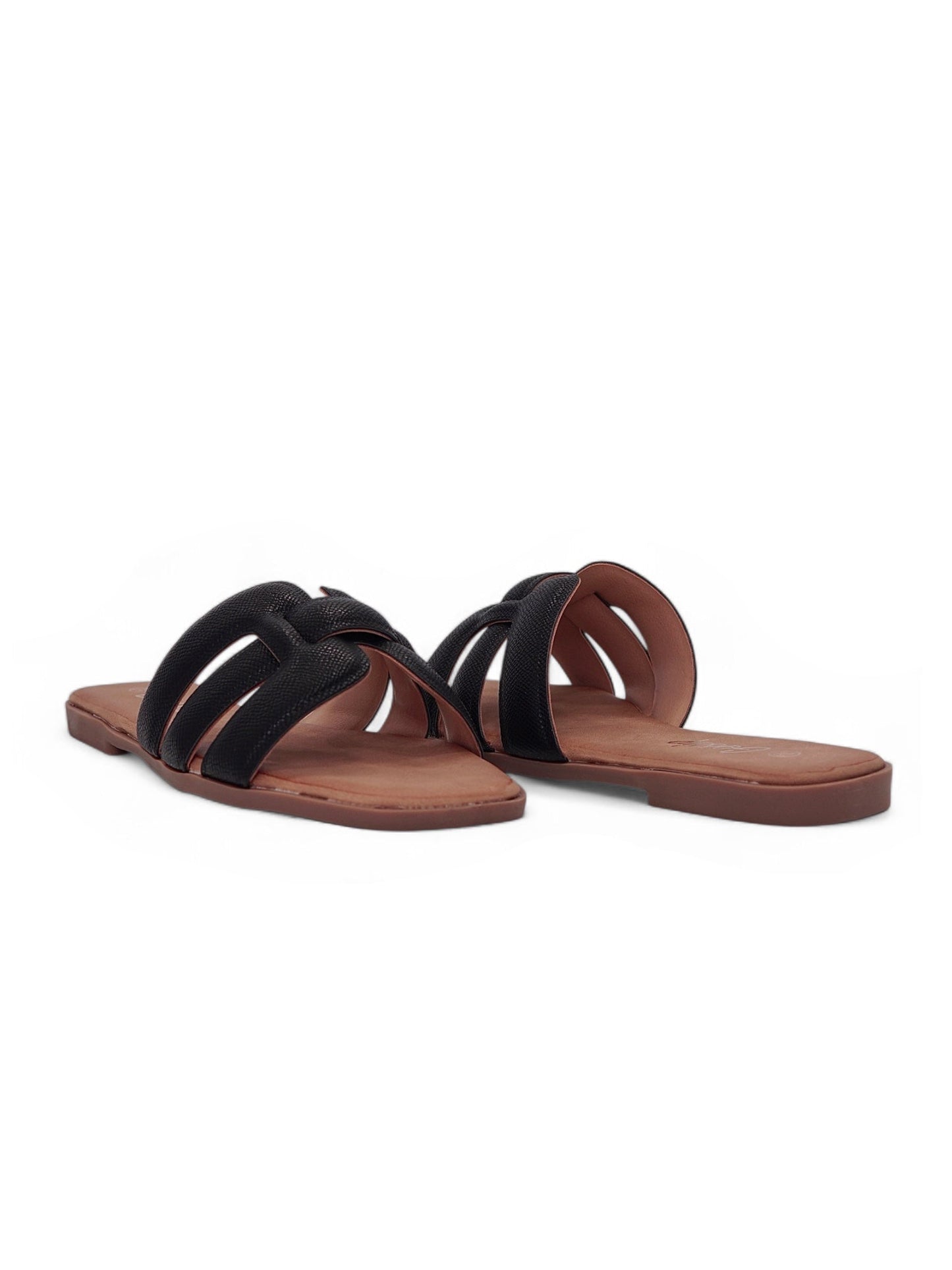 14041 - Sandalias Planas para Mujer en Negro con Tiras Acolchadas