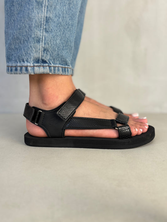 14379 – Sandalias Negras con Correas Ajustables para Dama