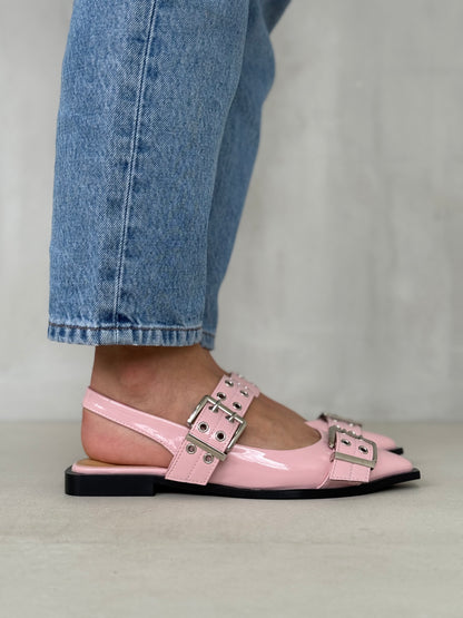 14094 - Zapatos Planos Slingback en Charol Rosado con Hebillas