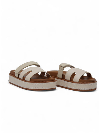14346 – Sandalias Beige con Plataforma y Detalle Trenzado
