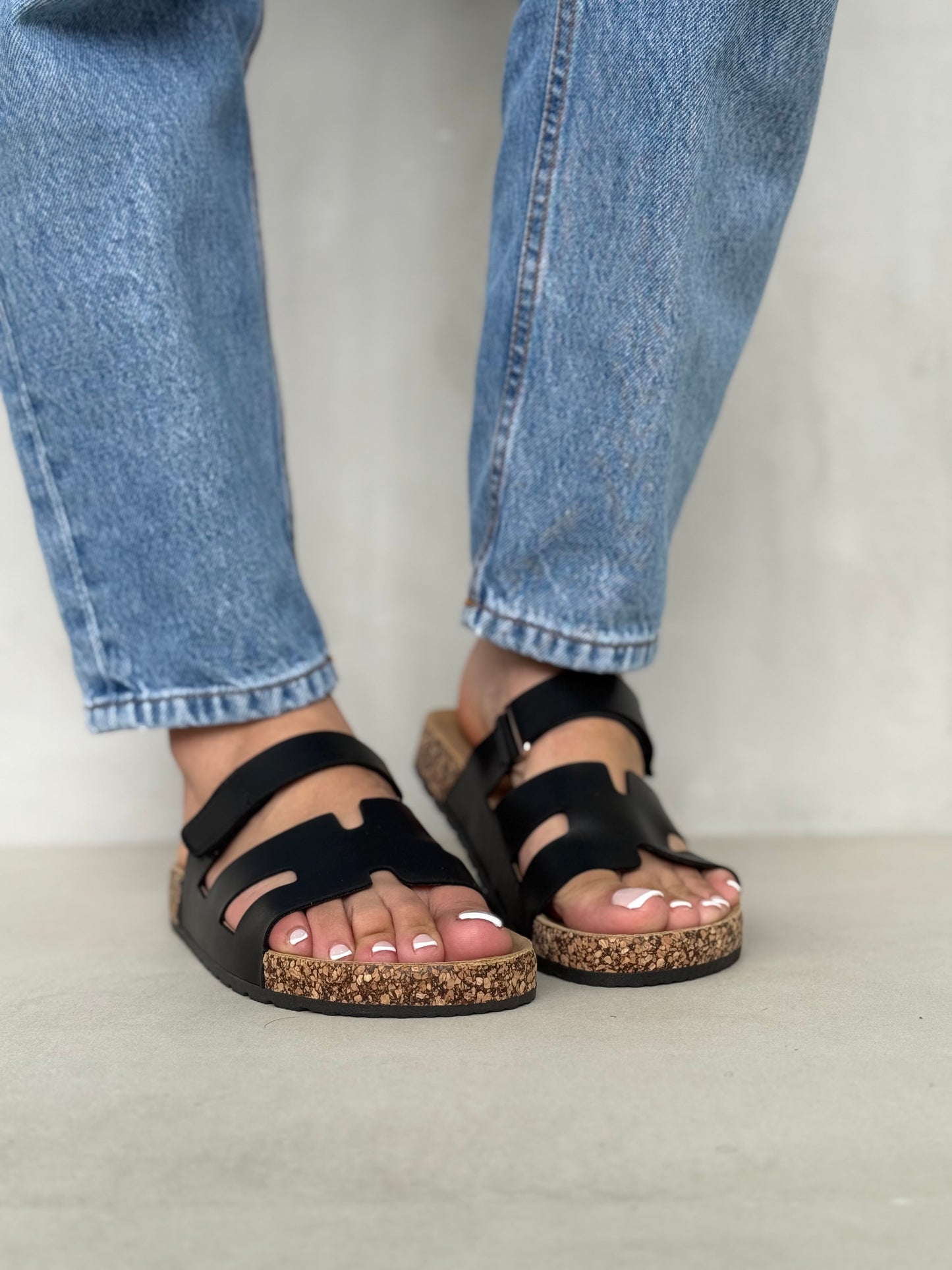 13989-Sandalias Planas de Mujer con Doble Hebilla