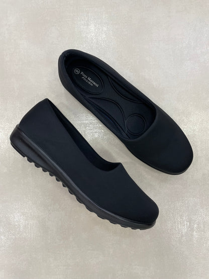 13636 – Zapatos Negros Livianos Tipo Bailarina