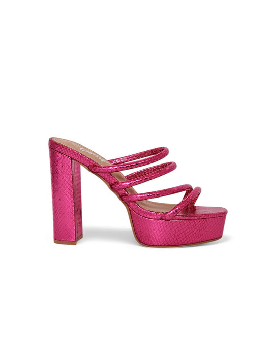 12007 - Sandalias para Mujer en Fucsia Metálico con Plataforma y Tiras