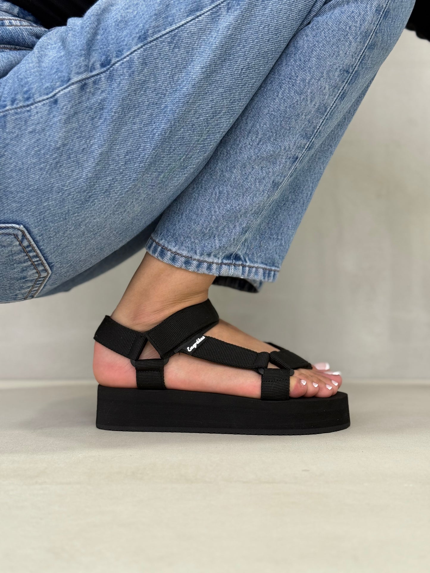 14055 - Sandalias Rosadas con Plataforma