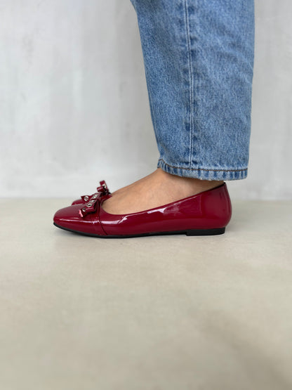 14459 – Bailarinas Burdeos de Charol con Lazo Frontal