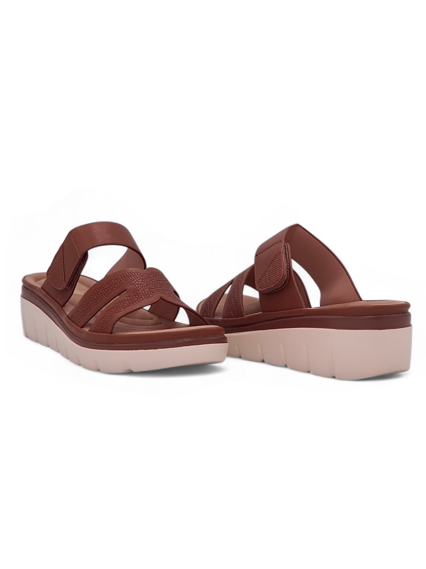 14033 - Sandalias Plataforma para Mujer en Color Terracota con Tiras Acolchadas