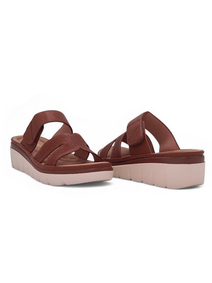 14033 - Sandalias Plataforma para Mujer en Color Terracota con Tiras Acolchadas