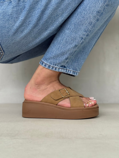 14087 - Sandalias con Plataforma y Hebilla