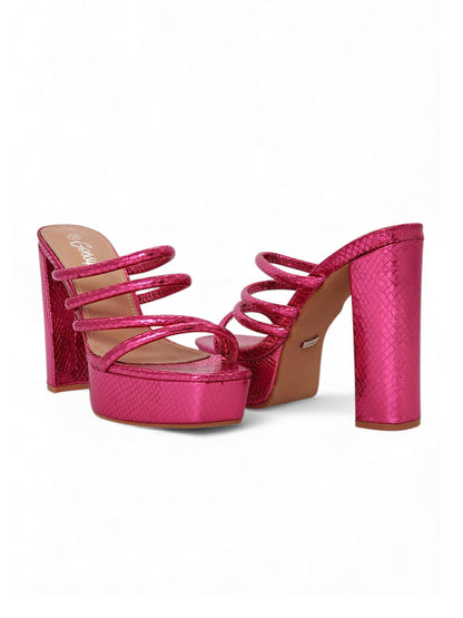 12007 - Sandalias para Mujer en Fucsia Metálico con Plataforma y Tiras