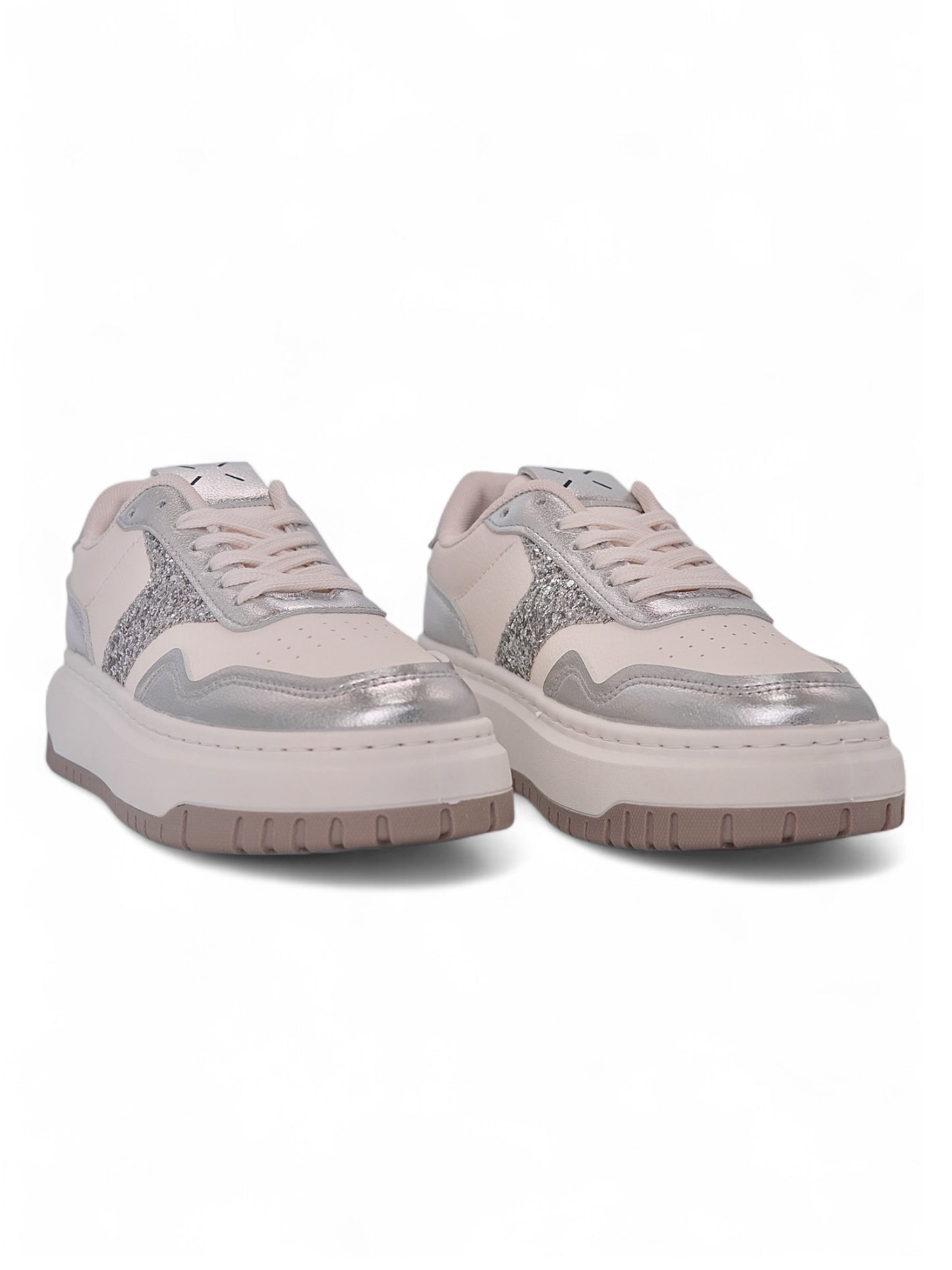 13560 - Tenis Urbanas para Mujer en Blanco con Detalles Plateados y Brillantes