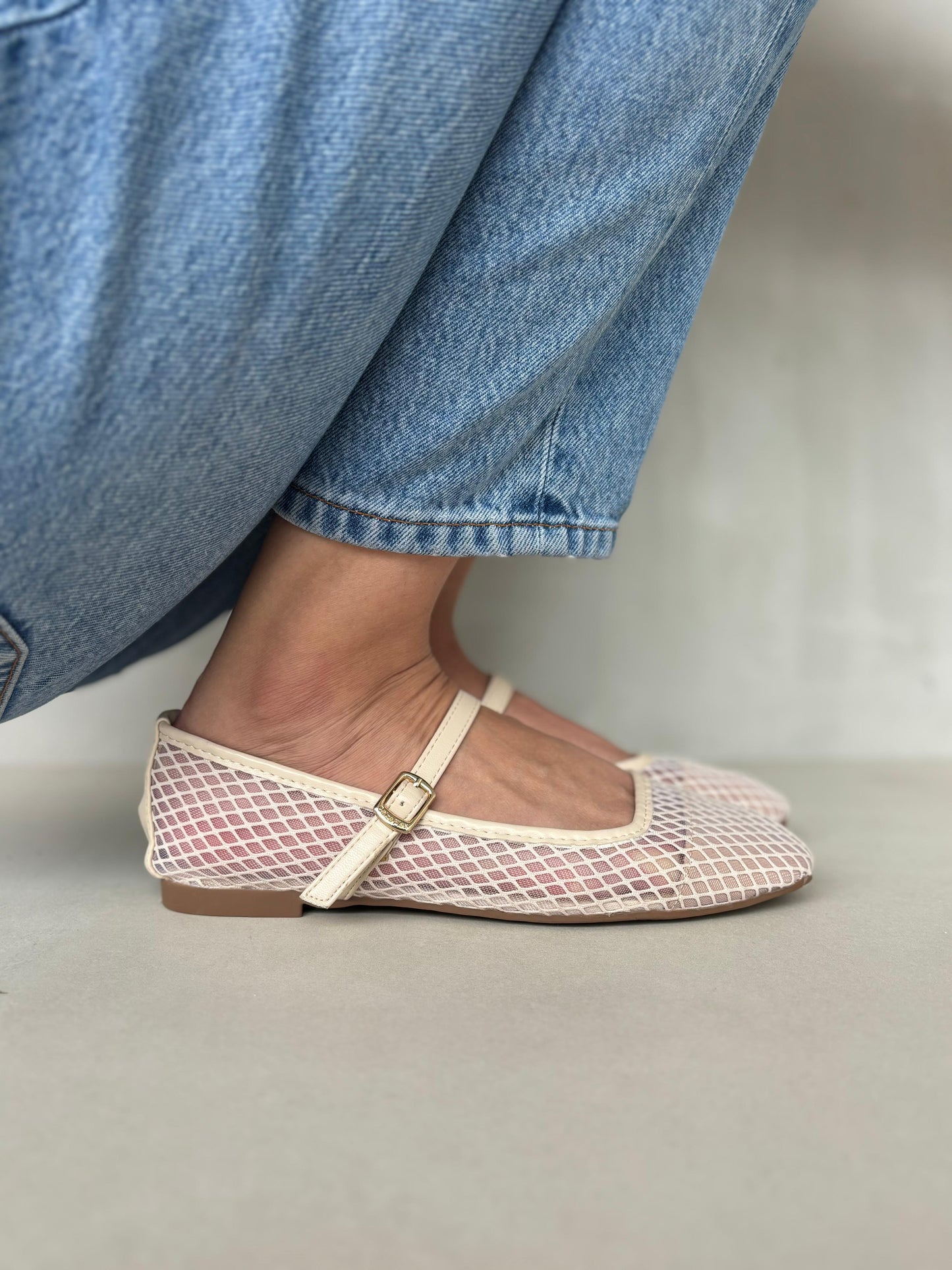 13765 - Bailarinas de Malla en Rosa con Punta Satinada