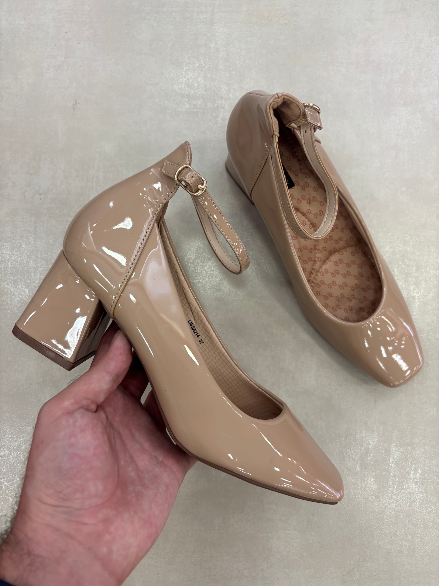 11629 - Zapatos de Tacón Cuadrado en Charol Rosado