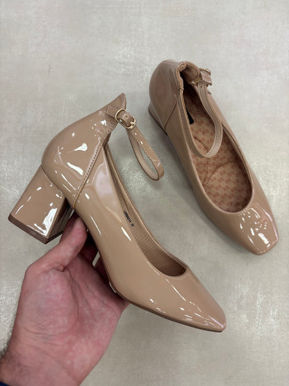 11629 - Zapatos de Tacón Cuadrado en Charol Rosado