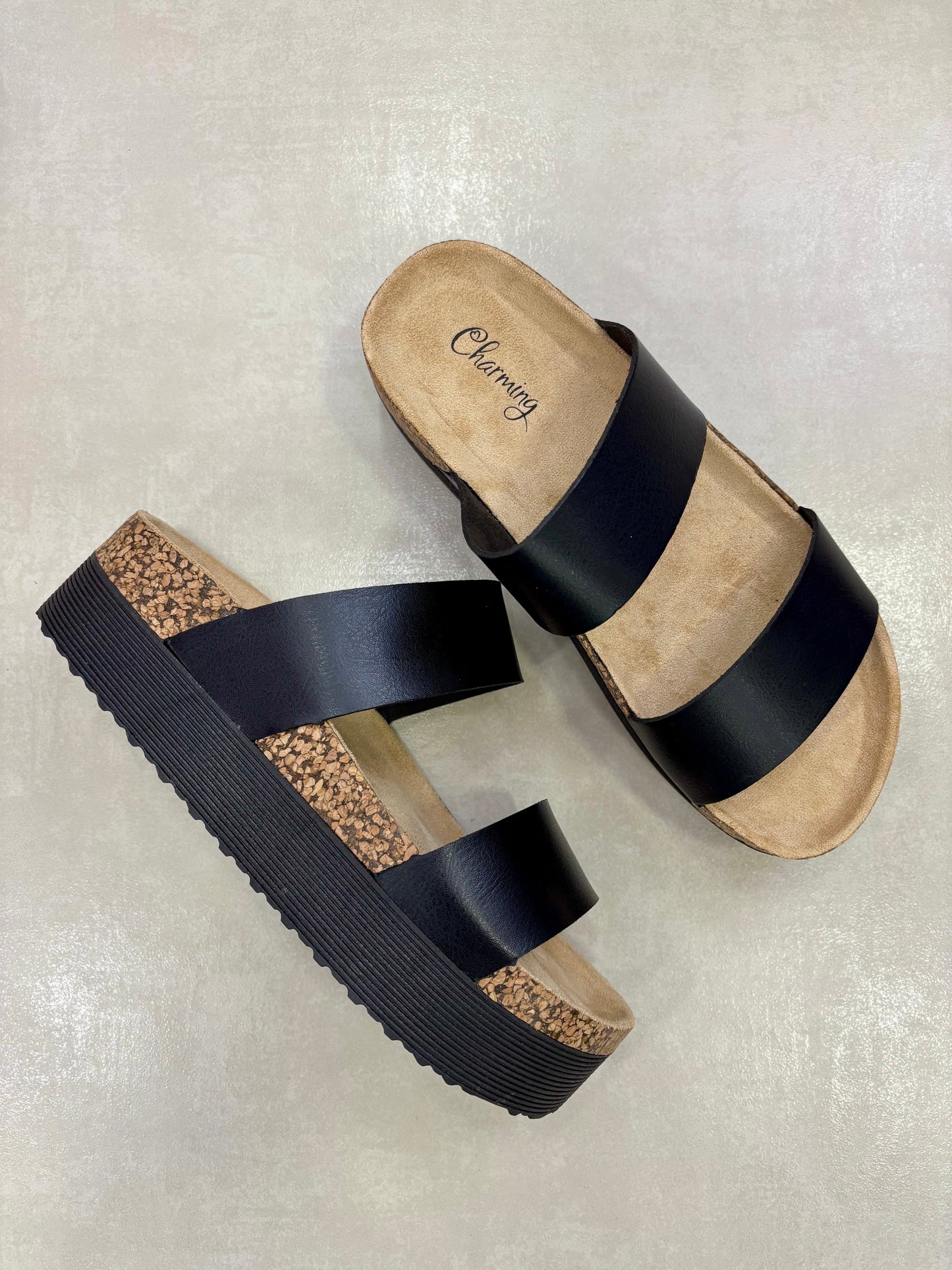 14285 – Sandalias negras de plataforma con doble correa para dama