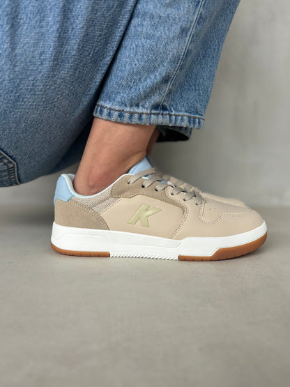 14242 – Tenis beige con celeste para dama Kelme