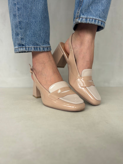 14431 – Tacones Beige y Blanco con Diseño Tipo Mocasín