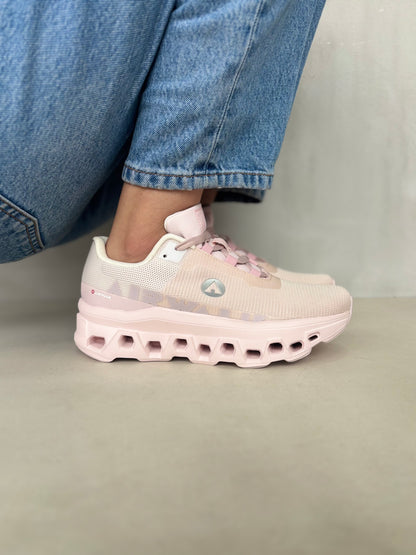 14296 – Tenis Deportivos Nude con Suela de Amortiguación Avanzada