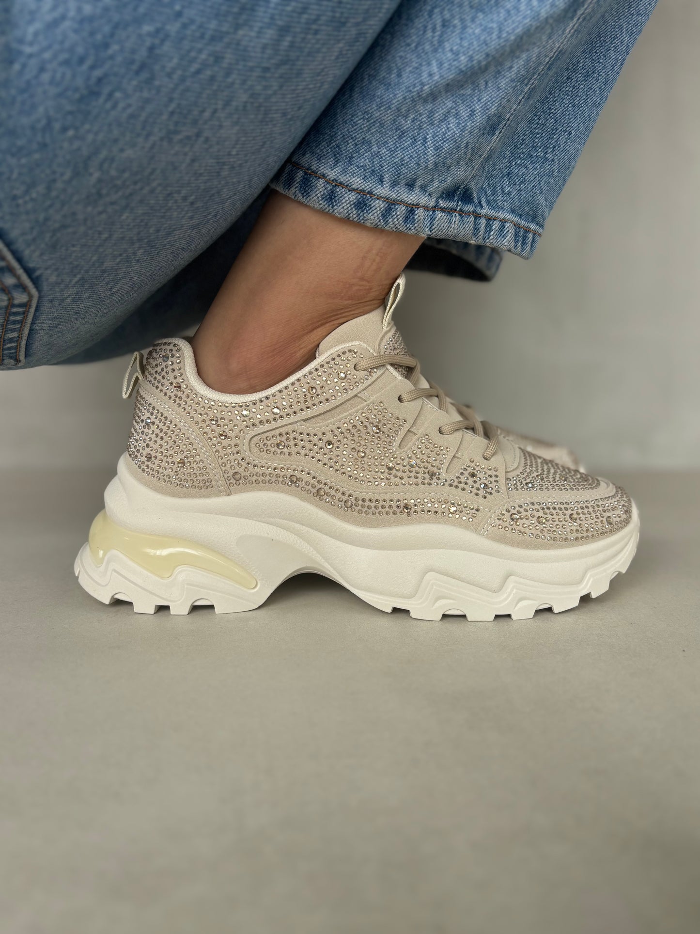 14441 – Tenis Khaki con Brillos y Suela Chunky