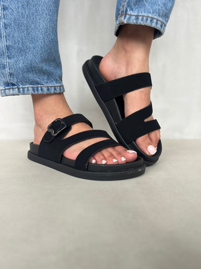 14472 – Sandalias Negras con Hebilla Metálica y Diseño Cruzado