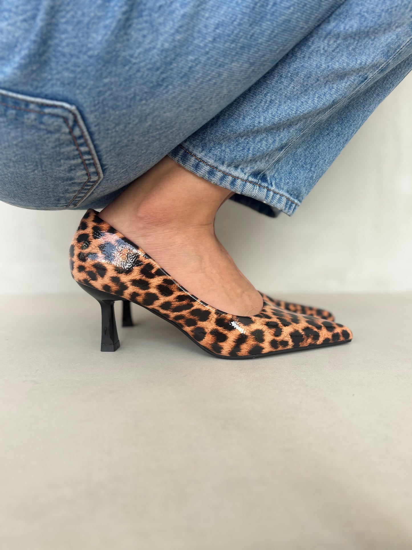 14424 – Zapatos de Tacón Animal Print de Leopardo