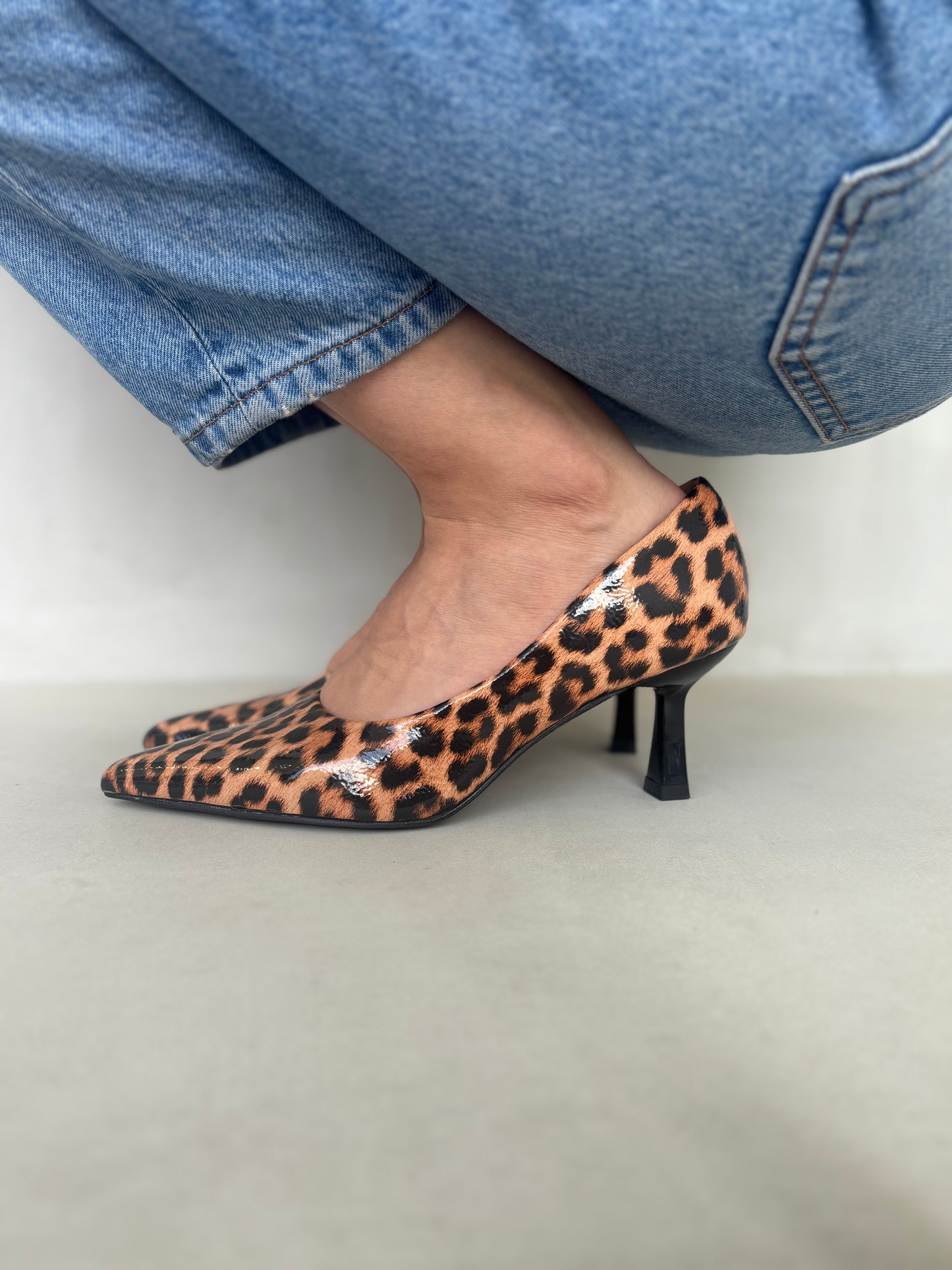 14424 – Zapatos de Tacón Animal Print de Leopardo