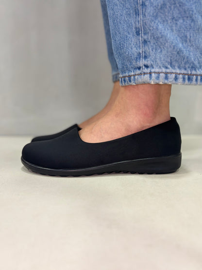 13636 – Zapatos Negros Livianos Tipo Bailarina